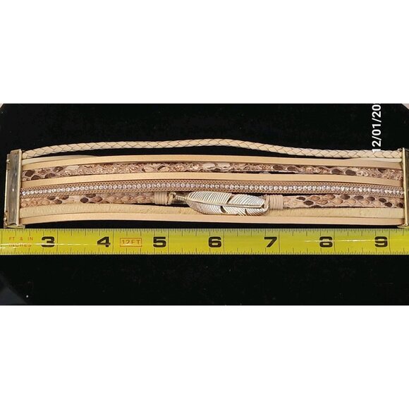 Western Blazin Roxx Accent Silvertone Feather Bracelet 9 Strands Magnetic Close - Picture 4 of 7